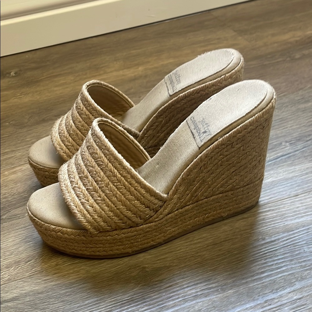 Women's Tan Wedge Sandals